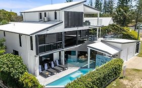 Beachfront At Buddina With Heated Pool & Sea Views